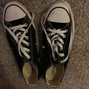 Black low top Converse